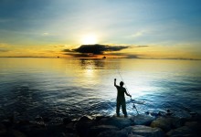 Fishing at Manila Bay - photo by Renata Blonska