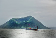 Sailing around the Volcano Island, province of Batangas - photo by Renata Blonska