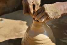 Clay pipe making, Abhaneri village - photo by Renata Blonska