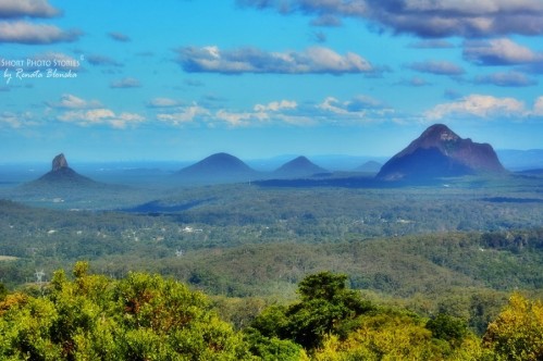Glass House Mountains, the hinterland of the Sunshine Coast Region, Queensland - photo by Renata Blonska